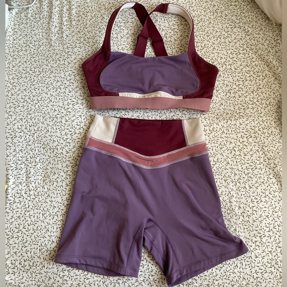 Vitality Purple Color Block Set
